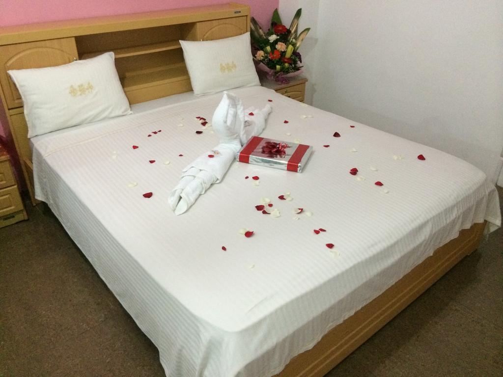 أونز موتيل آند جيست هاوس